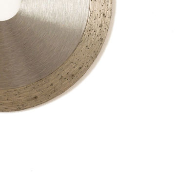 4,3 inch 110 × 1,2 / 1,8 × 10 × 20 mm Lưỡi kim cương vành liên tục ép lạnh cho gốm, đá cẩm thạch với tuổi thọ cắt dài