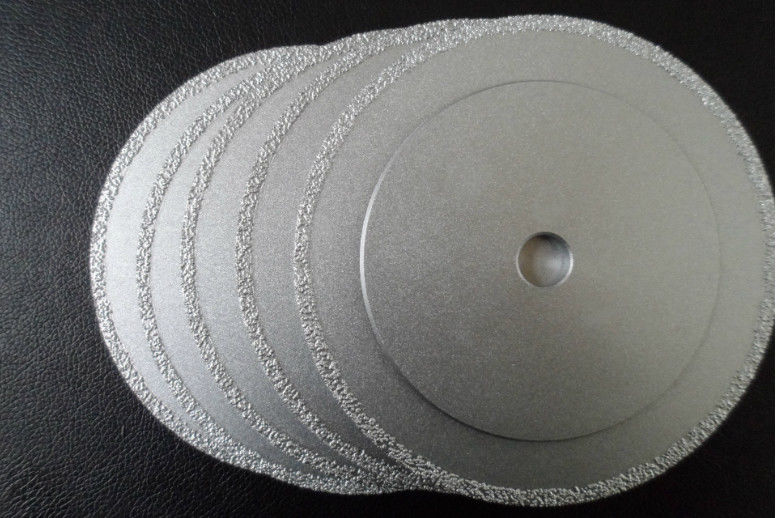 Lưỡi cưa kim cương hàn chân không 230 × 1,8 / 2,8 × 15 × 22,23mm để cắt gang đúc bằng đá cẩm thạch kim loại thép không gỉ khẩn cấp