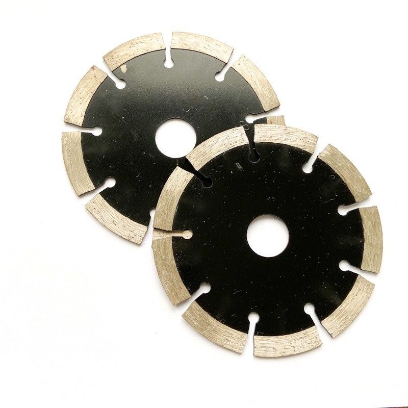 Chất lượng cao 125 × 2,2 / 1,8 × 10 × 10T Huachang 5''Lưỡi cưa kim cương cắt khô bằng bê tông đá granit hàn bằng laser với tuổi thọ cao